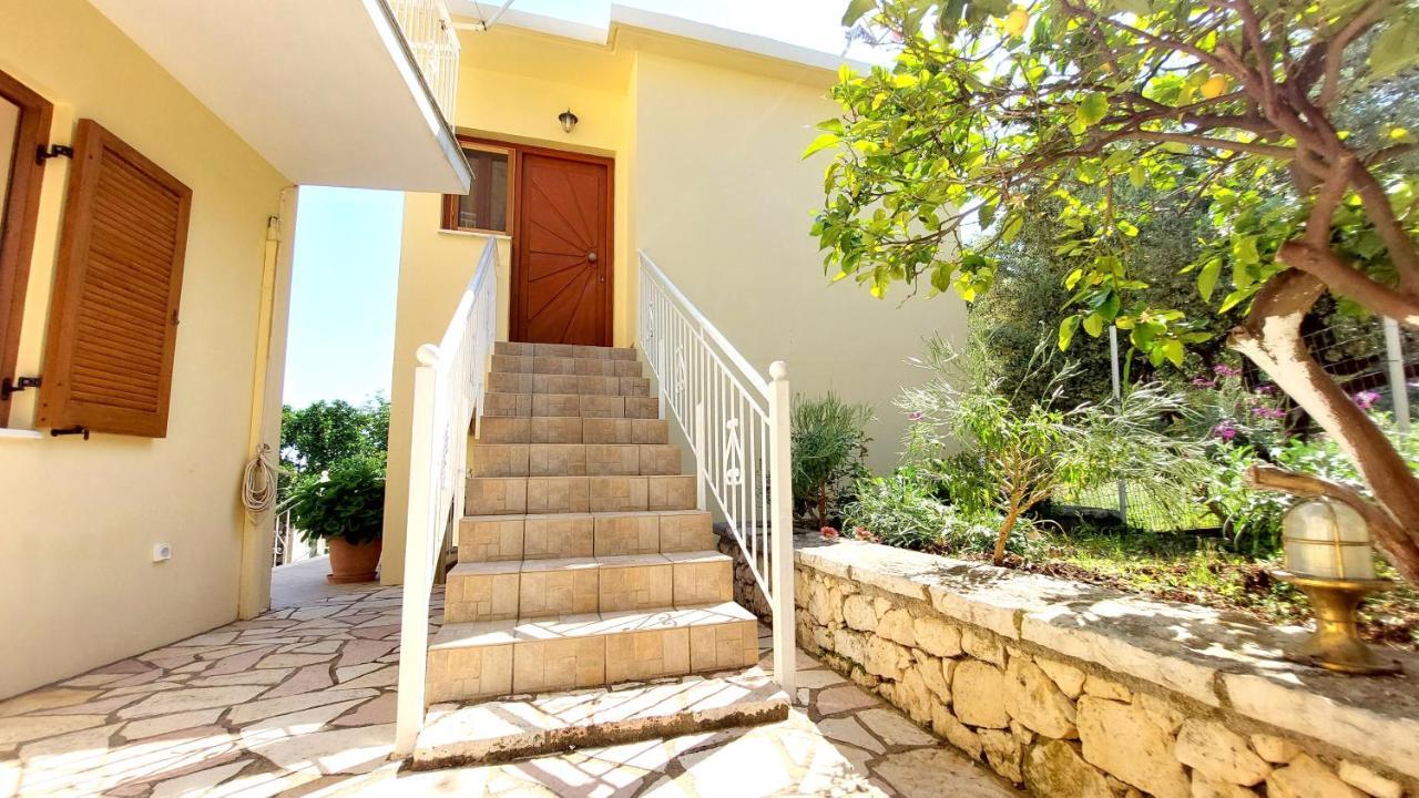 Euryclea Apartments Perachori Dış mekan fotoğraf